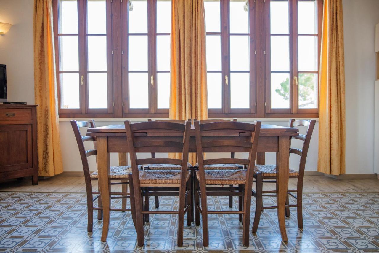 Villa Santa Caterina マネルバ・デル・ガルダ エクステリア 写真