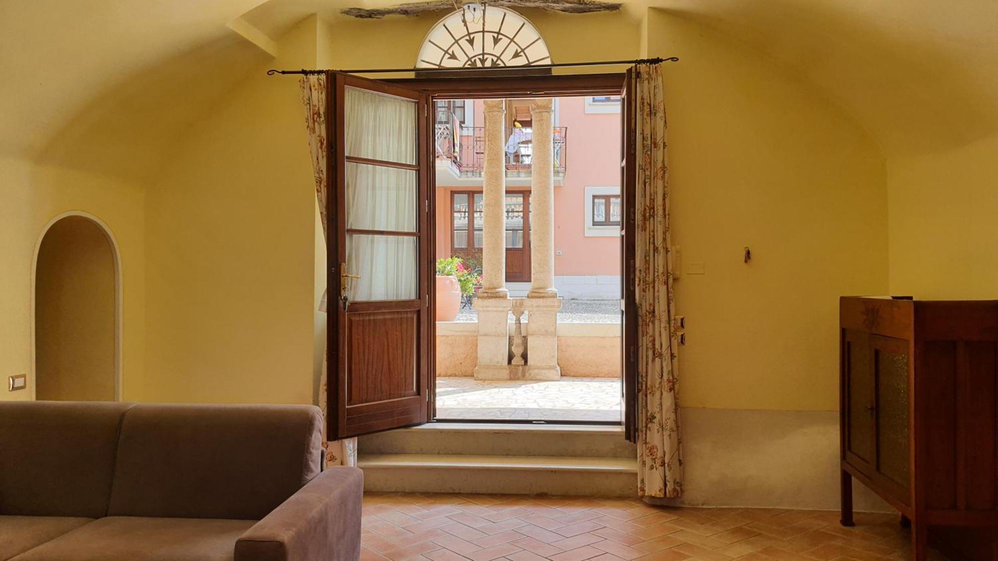 Villa Santa Caterina マネルバ・デル・ガルダ エクステリア 写真